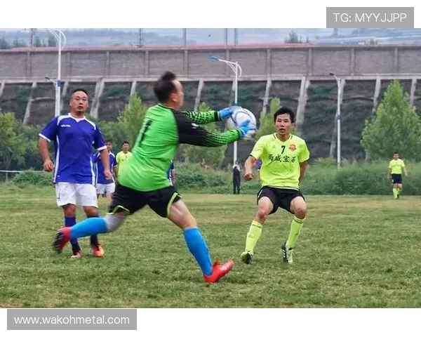 深圳足球队强势崛起荣登足球状态排行榜第二名