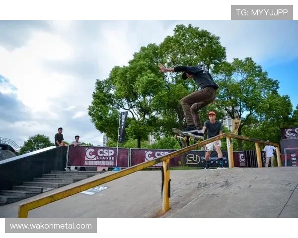 滑板与梦想交织的旅程:王敏的深度对话与人生探索 滑板与梦想交织的旅程:王敏的深度对话与人生探索