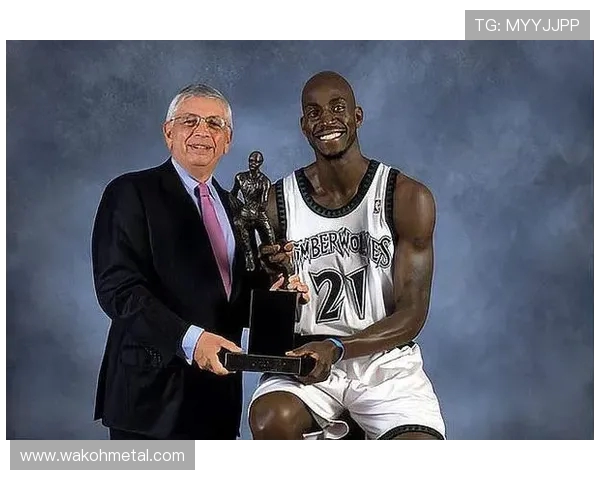 凯文·加内特：从篮球巨星到传奇领袖的巅峰之路